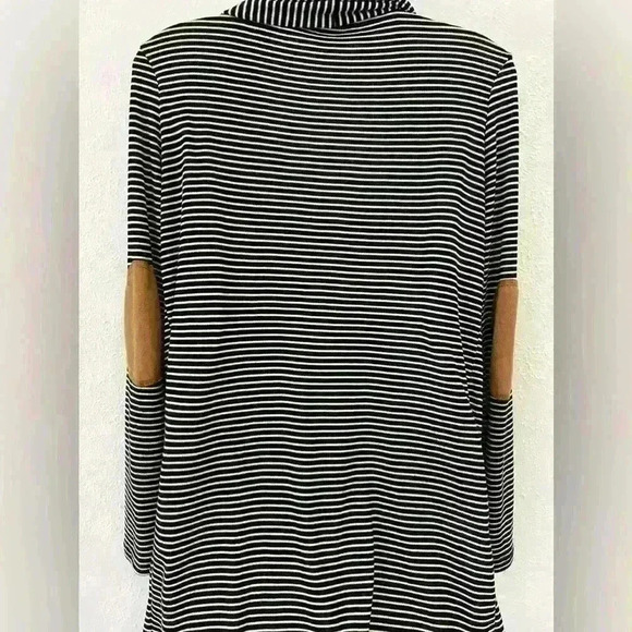 Honey Punch Womens Cardigan Size Small Black White Striped Classic Sweater - Picture 4 of 7